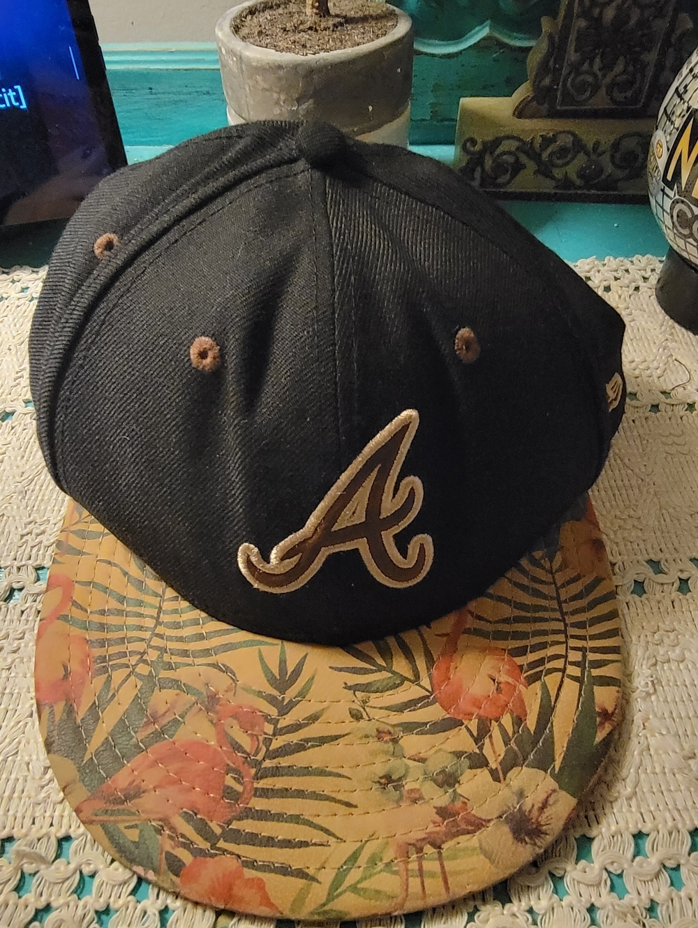 Atlanta Braves Floral Brim Fitted Hat - Black & Floral